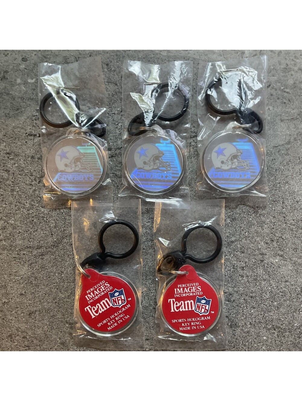 Vintage NFL Hologram Keychain Dallas Cowboys 1 1/2” Lot Of Five NWT Lot 1